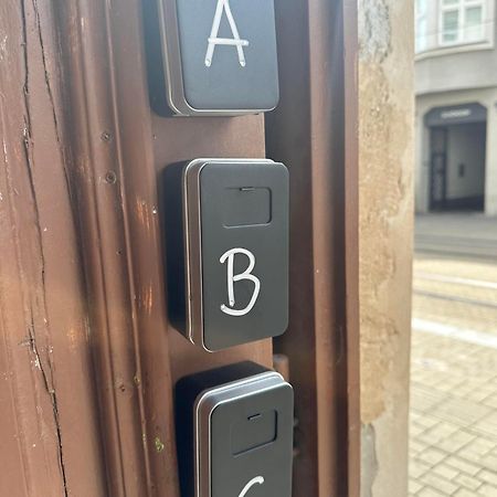 C Private Room In City Center In Bratislava Dış mekan fotoğraf